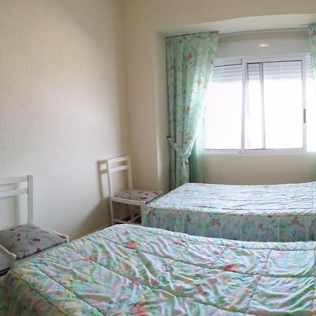 Apartamento A Pie De Playa-Edificio Bonaire Гандия Екстериор снимка